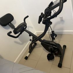🏋️‍♀️ Foldable Exercise Bike – Like New (Never Used!)