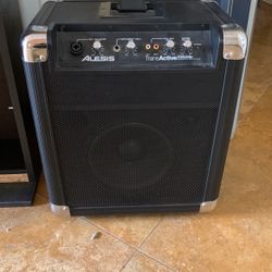 Portable Amplifier For Guitar 🎸 And iPod And PA system 