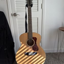 Guild 12 String Acoustic W Bag, Strap