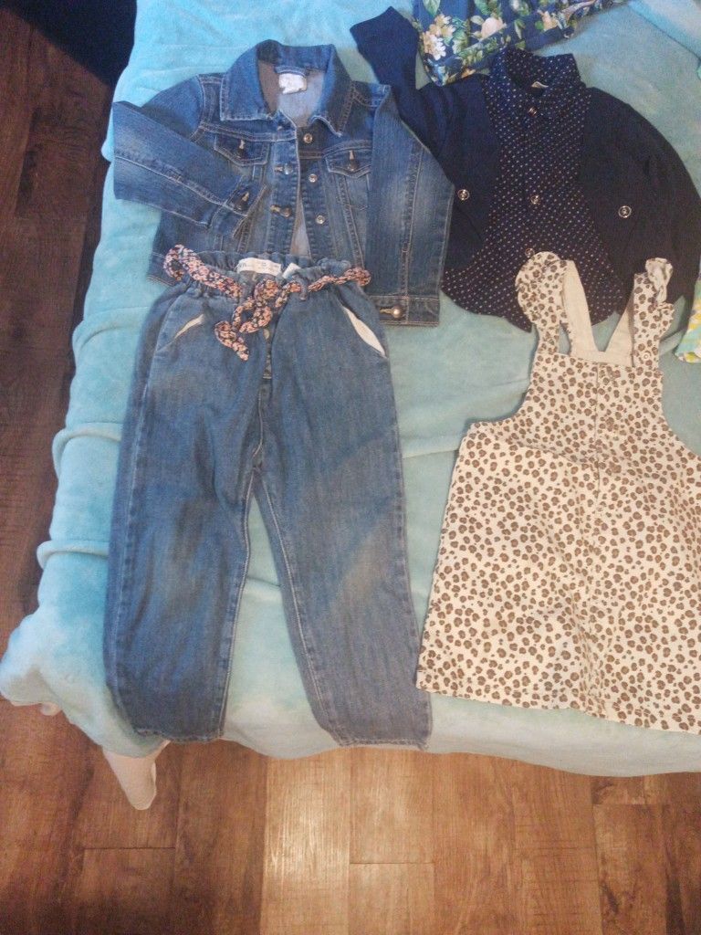 Lot of Girl Clothing Dresses Most 4t