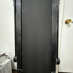 Underdesk treadmill 