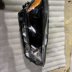 2018-2021 NISSAN KICKS HEADLIGHT