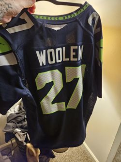 2 Men's Seahawks Jerseys Like New , Nike