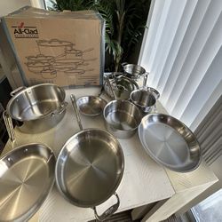 All-Clad D3 13-piece Stainless Steel Cookware Set ( New/ Used)