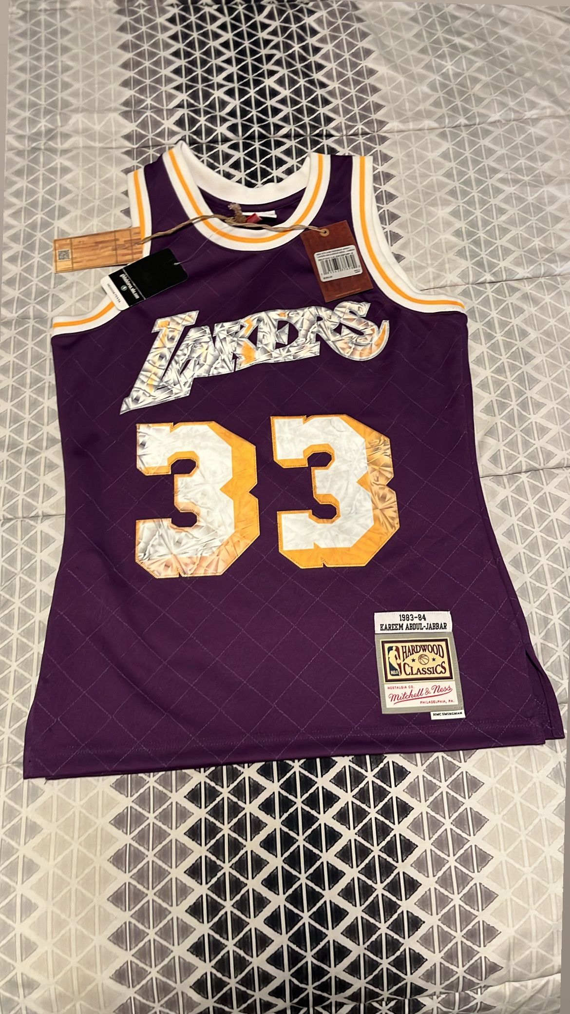 Lakers Authentic Throw Back Jersey Kareem Abdul - Jabbar 1(contact info removed)