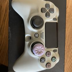 Play Station controller And Paddle Attachment