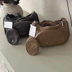 Lulu lemon shower Bag