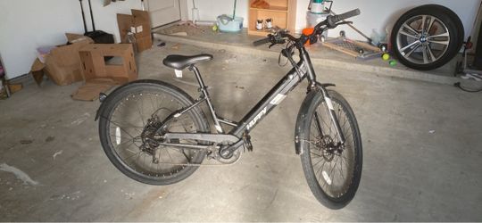 Huffy Cadence EBike