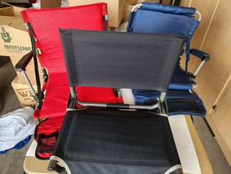 Lot of 3- folding stadium seats
