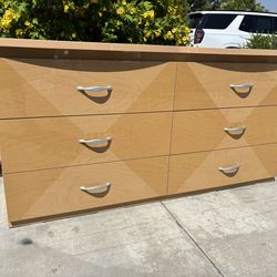 Modern 6 Drawer Dresser Chest of Drawers Furniture Great Condition