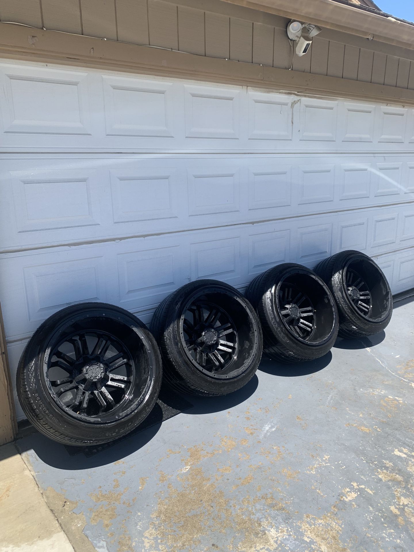 22x14s On 305’s