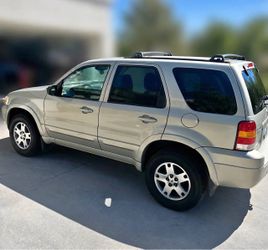 2005 Ford Escape