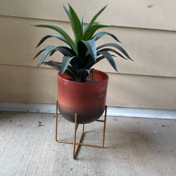 Faux Outdoor Plant, Pot And Stand 