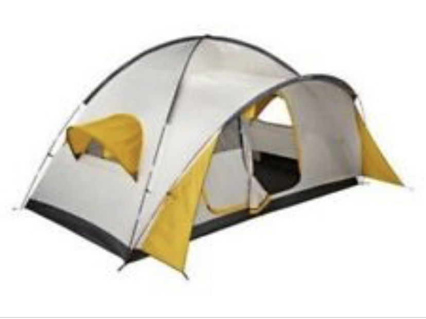 Swissgear 4-person tent, model 36211