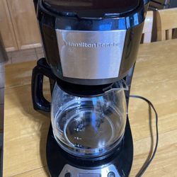 Hamilton Beach 12 Cup Coffee maker 