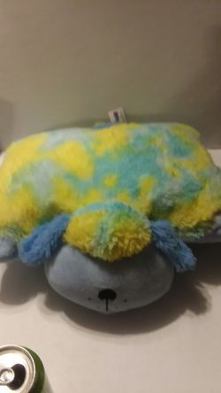 Doesn't light up anymore, still cute little pillow