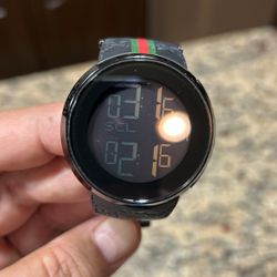 Gucci Men Watch 