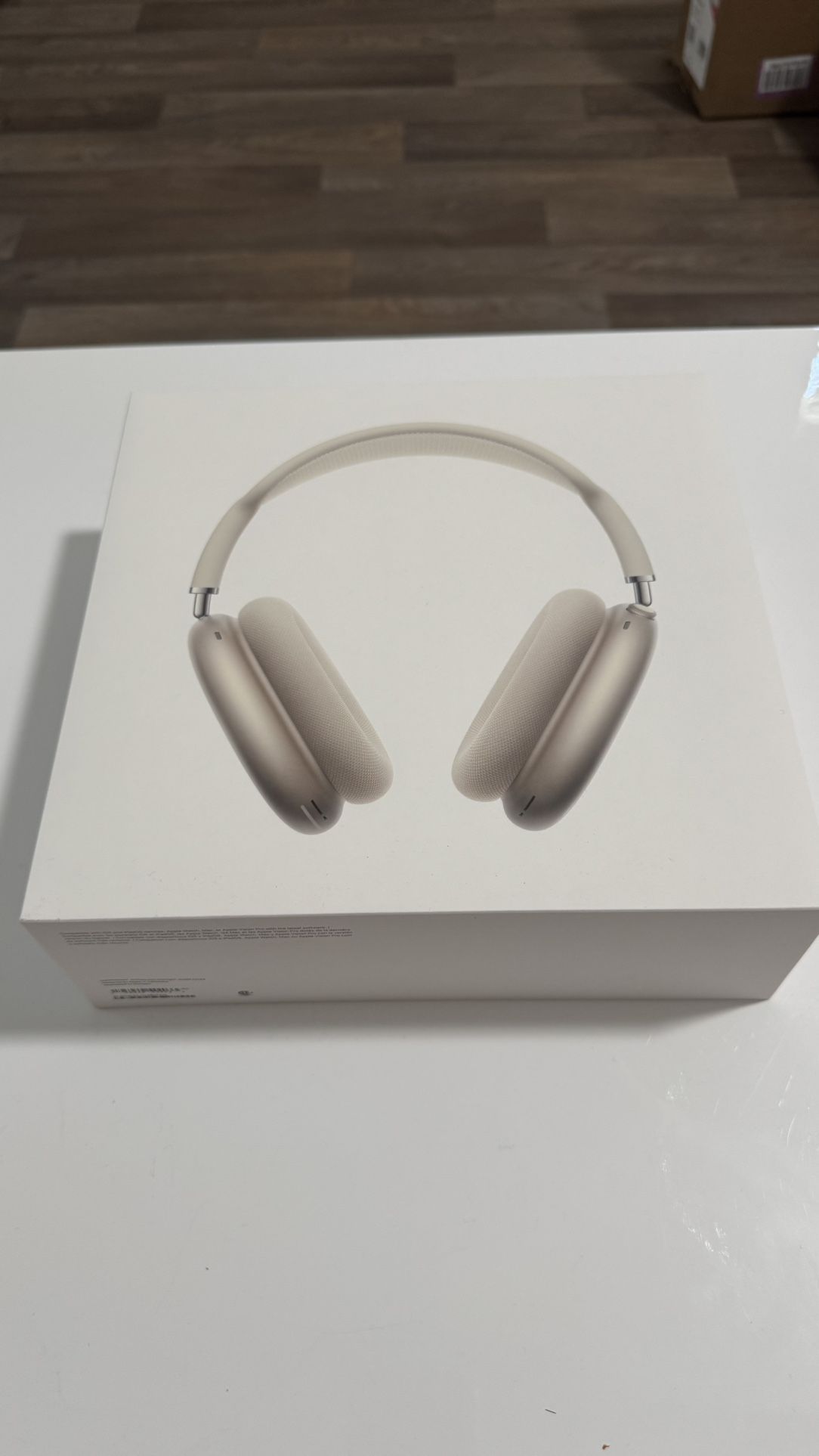 Apple AirPods Max Wireless Over-Ear Headphones, Pro-Level Active Noise Cancellation, Transparency Mode, Personalized Spatial Audio, USB-C Charging, Bl
