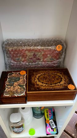 Collectable boxes