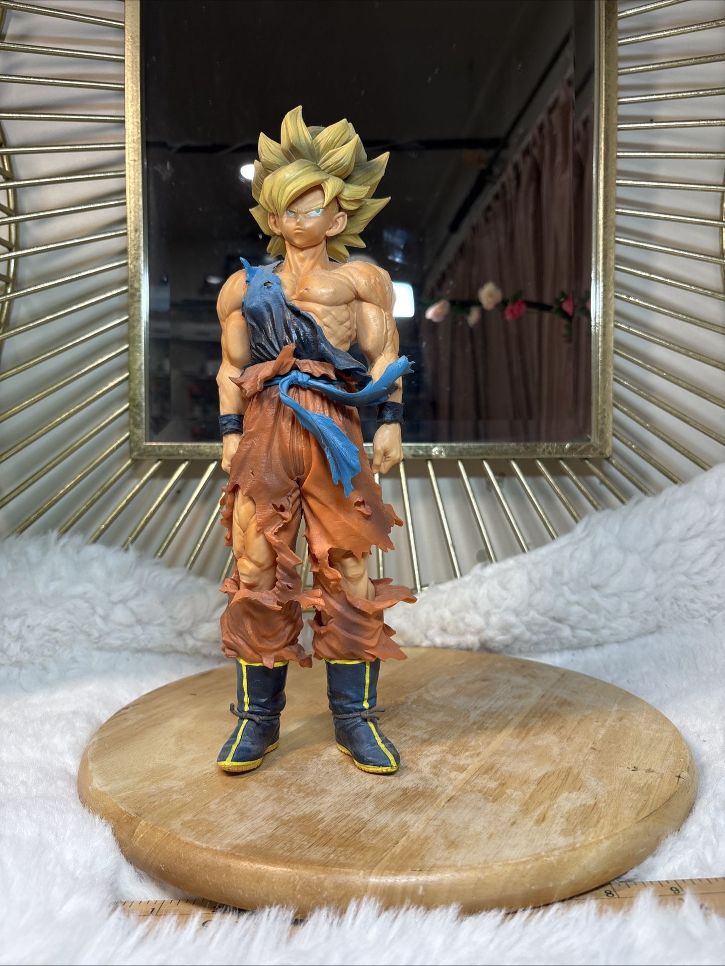 Goku Statue Figure