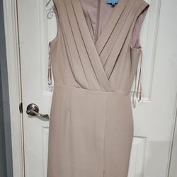 Womens Size 6 Dress