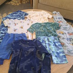 boys Pajamas Size 6