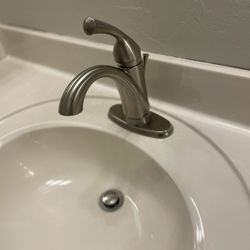 2 Sink Bathroom Faucets 