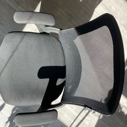 [moving sale] Hbada office chair