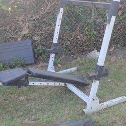Body Solid  Rack Bench