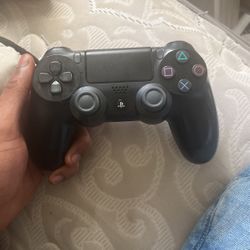 PS4 Controller