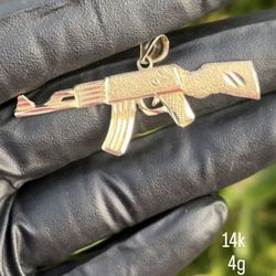 Ak Pendent 