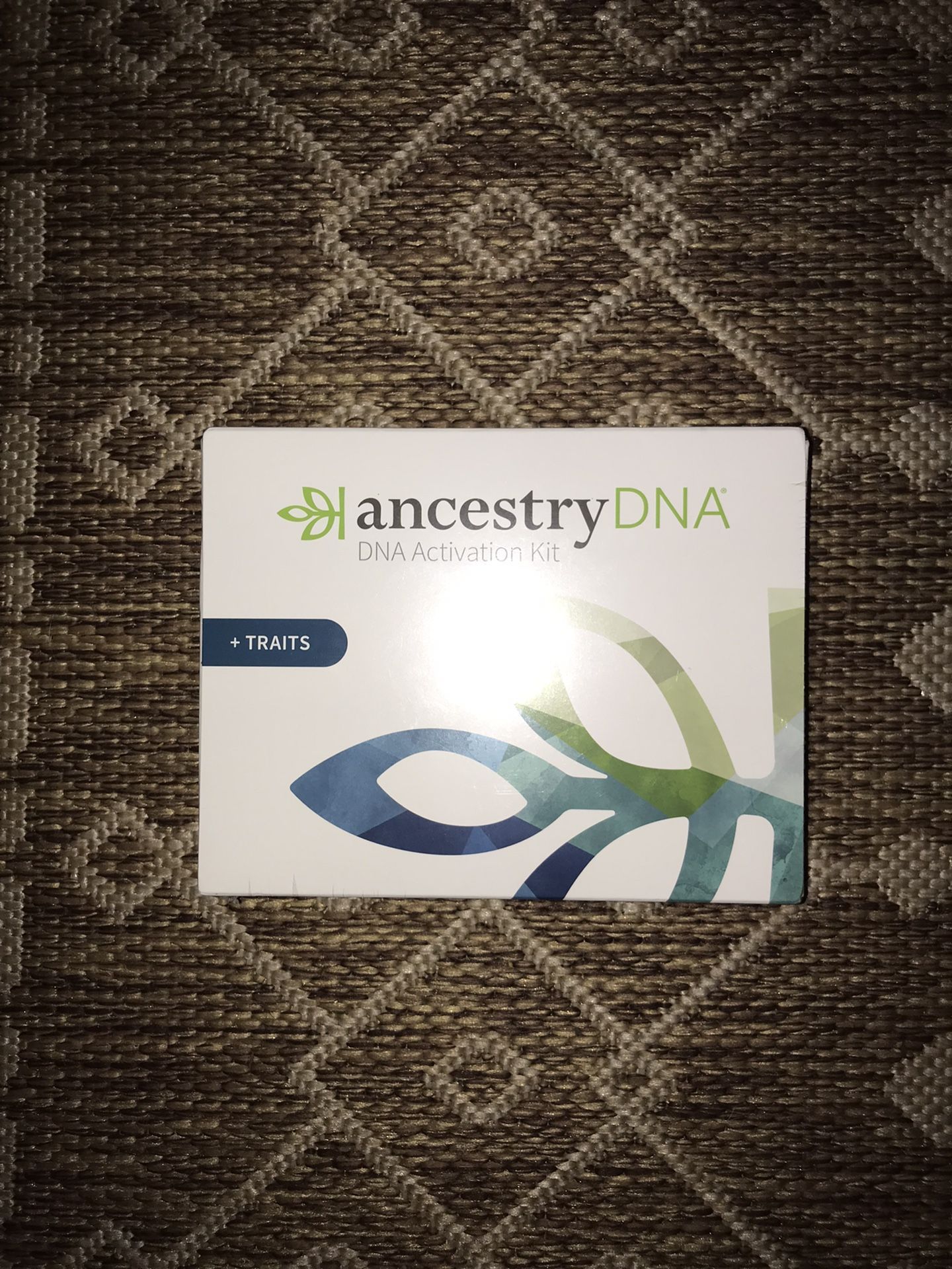Ancestry DNA Kit + Traits