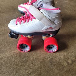 Kids Size 2 Riedell Roller Skates