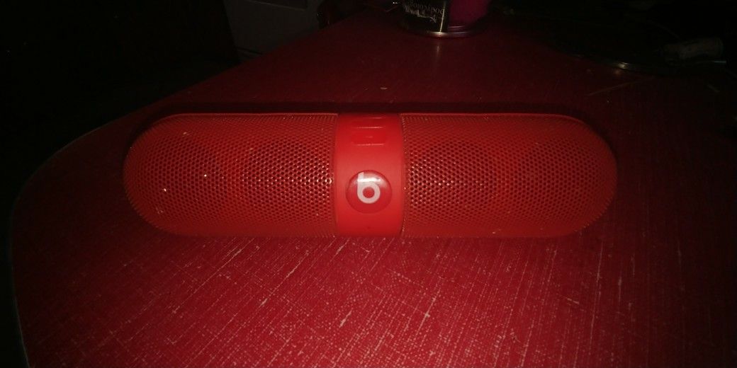 Beats pill 1.0