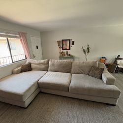 Sectional Couch 