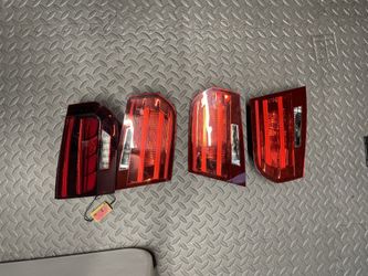 BMW F30 PRE LCI inner Tail Lights