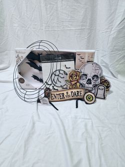 Simple Wall Halloween Decorations Bundle