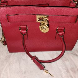 Michael Kors Purse Very Nice