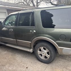 2003 Ford Expedition