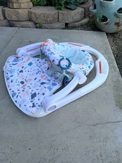 Baby Sit-Me-Up Floor Seat with Toys