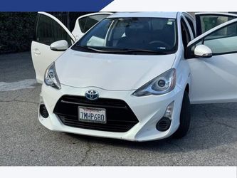 2015 Toyota Prius c