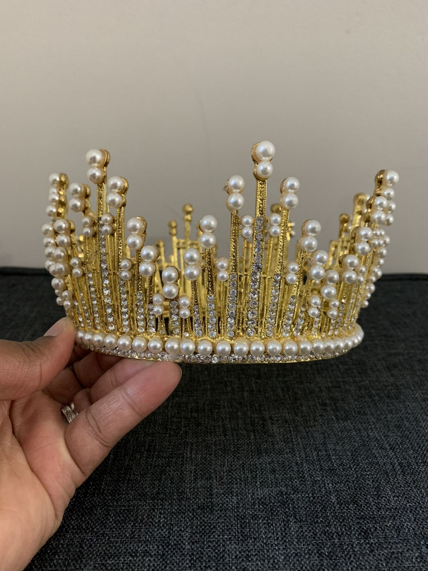 Queen Crown (Quince)