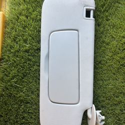 2025 Chevy Trax Passenger RH Sun Visor 