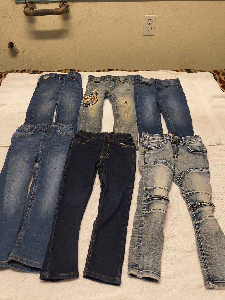 Boy Jeans Size 4t $7 Per Item