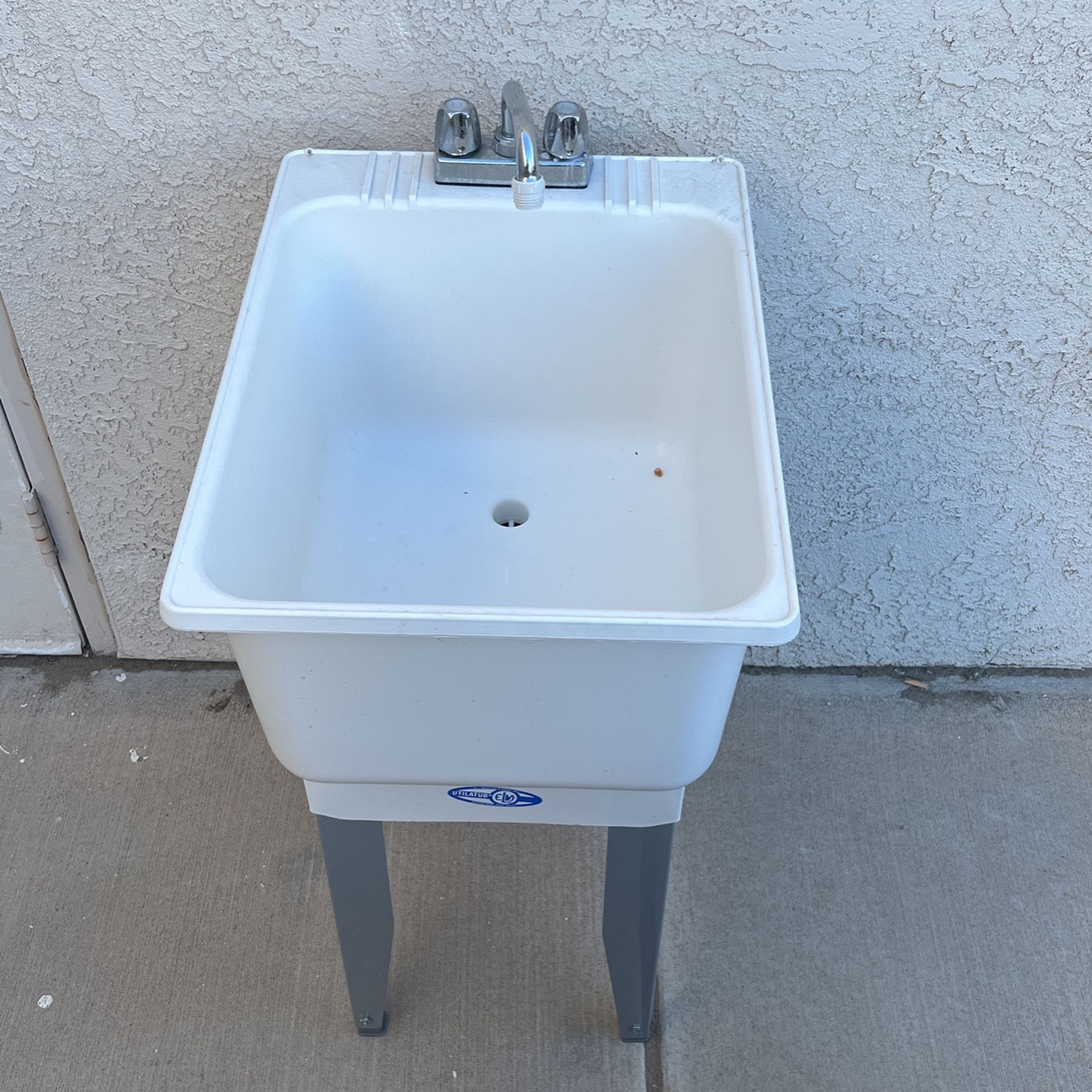 Mop Sink for Sale in Somerton, AZ OfferUp