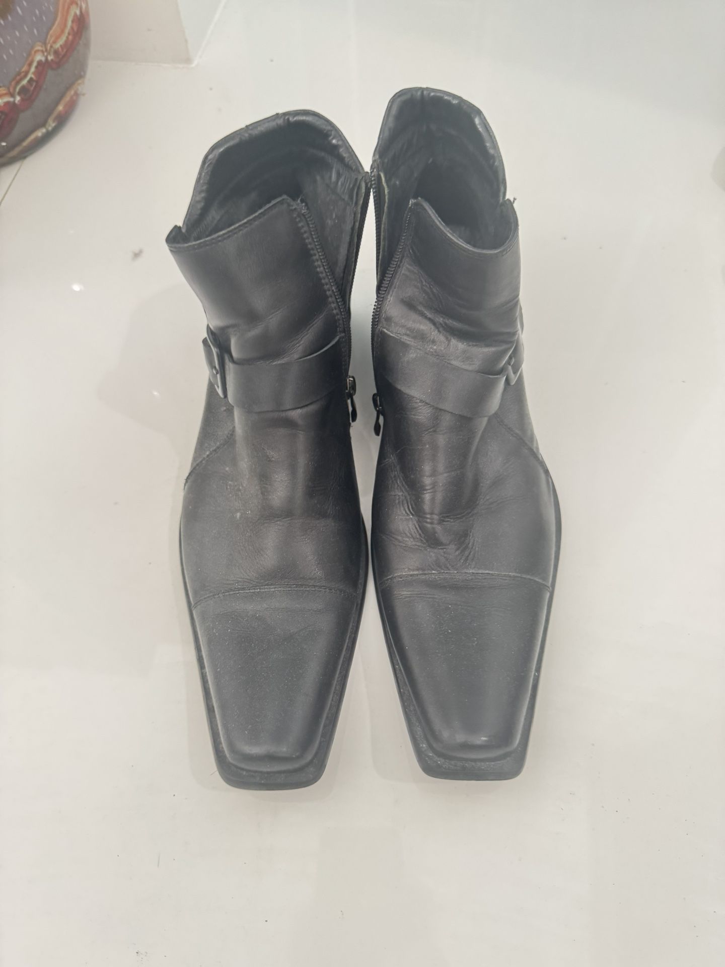 Black Leather Men’s Short Boot