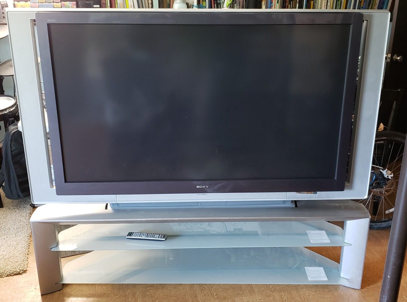 Sony 60" LCD projection HDTV with stand