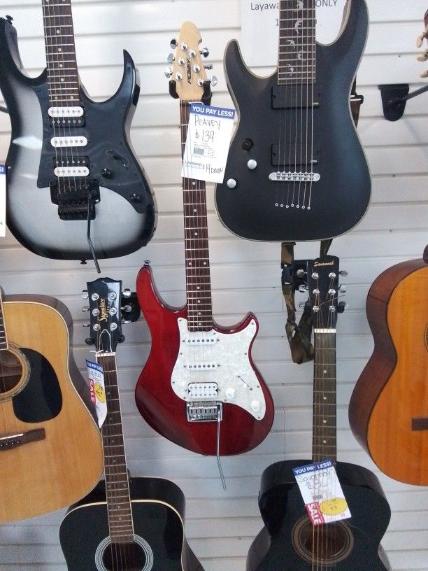 Peavy Electric Guitar