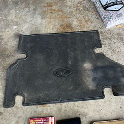 Oldsmobile Bravada / GMC Rear Cargo Mat