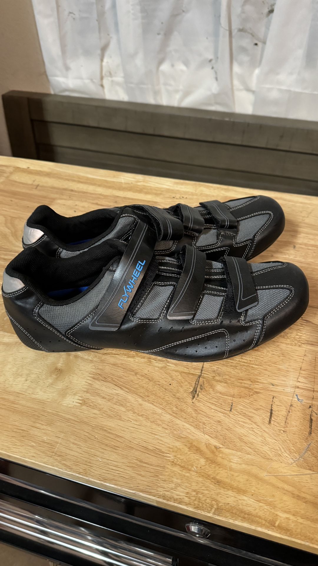 Cycle shoes 